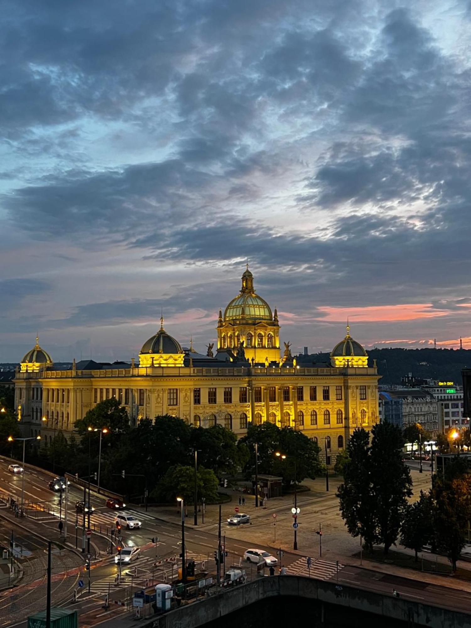 National Museum View Apartment Prague